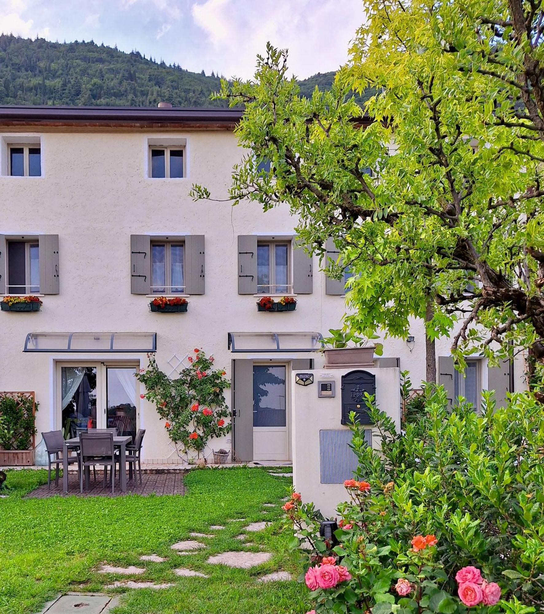Casa Paola Apartment Borso del Grappa Exterior photo